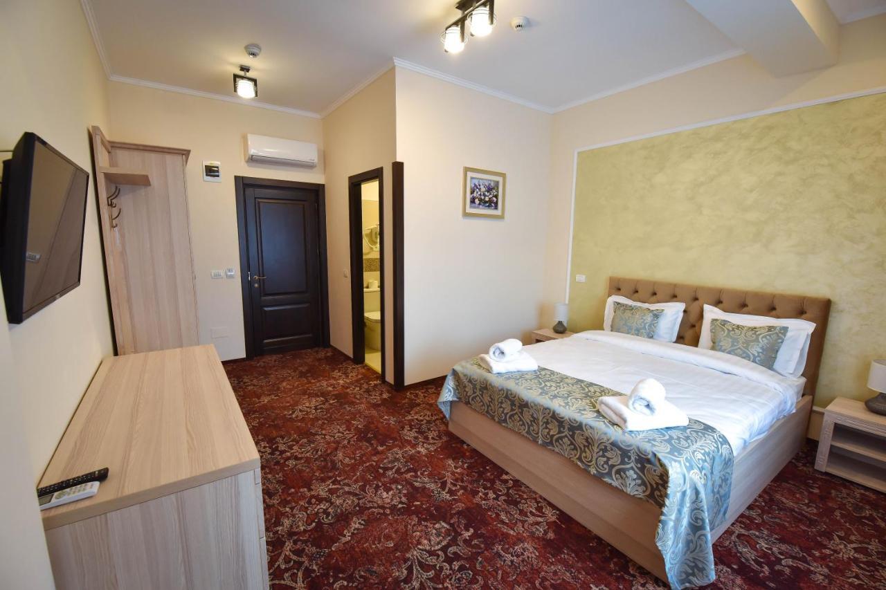 Pensiunea Romeo Resort Fokszany Zewnętrze zdjęcie